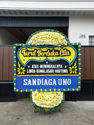 Papan Bunga Duka di Rufaer